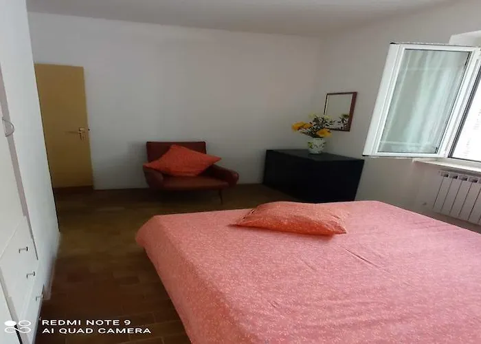 Coastal In * Moneglia