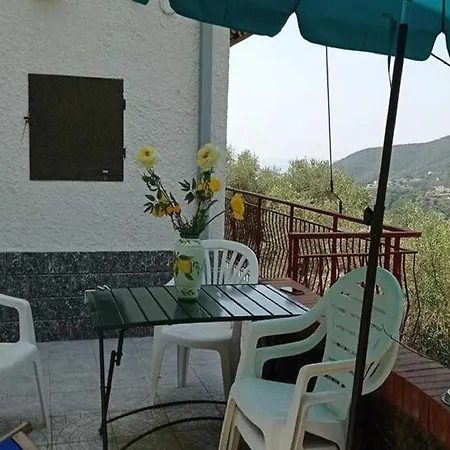 Coastal In * Moneglia