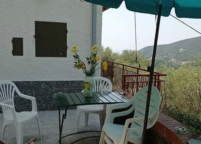 Coastal In * Moneglia